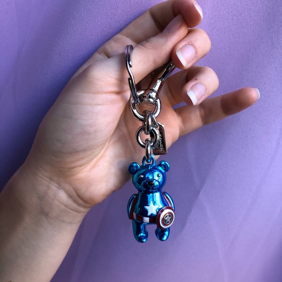 🎁Coach Marvel Captain America Bear Bag Charm